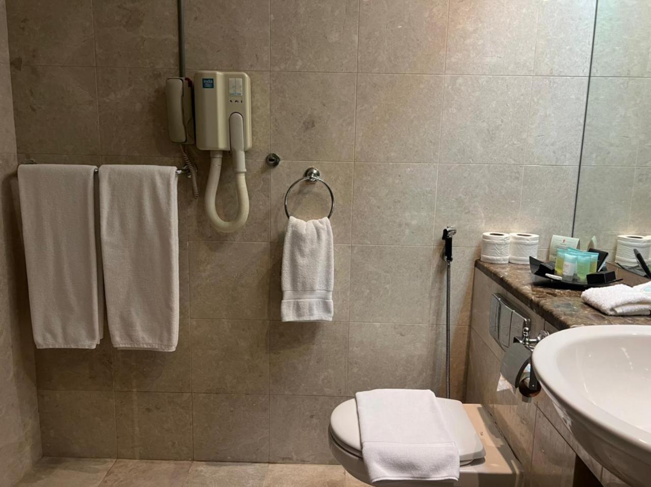 Al Jazira Club Hotel Abu Dhabi Quarto foto